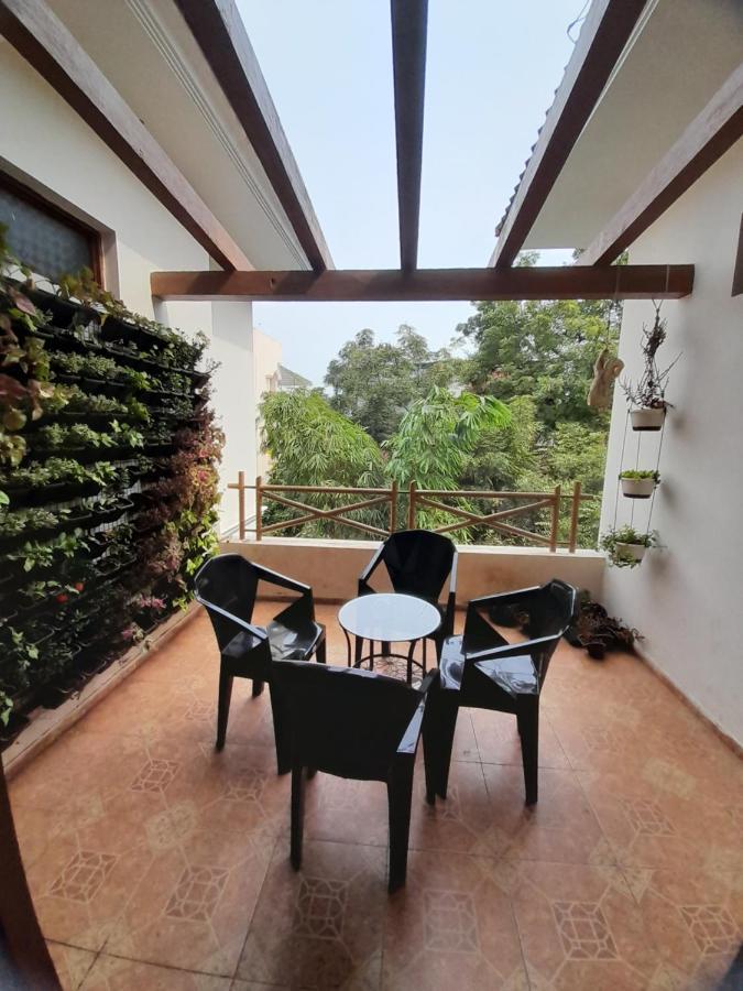 Nomads Nest Hyderabad Exterior photo