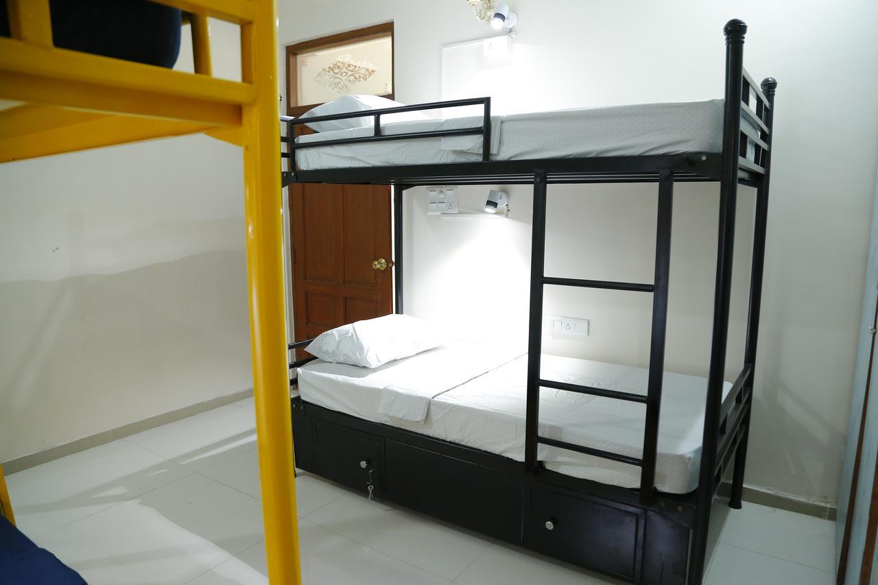 Nomads Nest Hyderabad Exterior photo