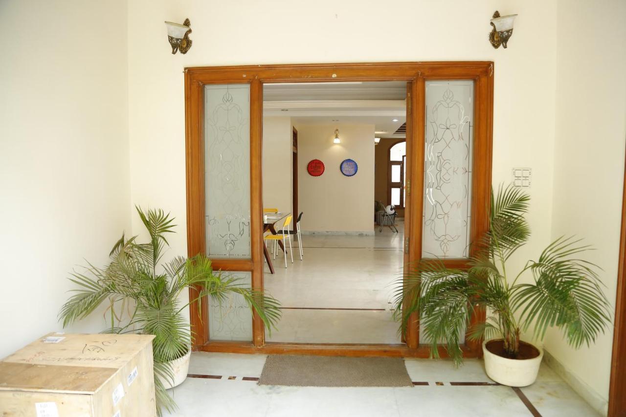 Nomads Nest Hyderabad Exterior photo